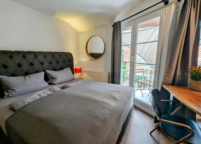 Lychen-daheim, Im Herzen Von Daire *