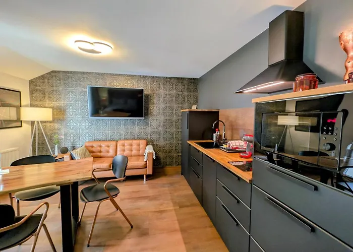 Lychen-daheim, Im Herzen Von *